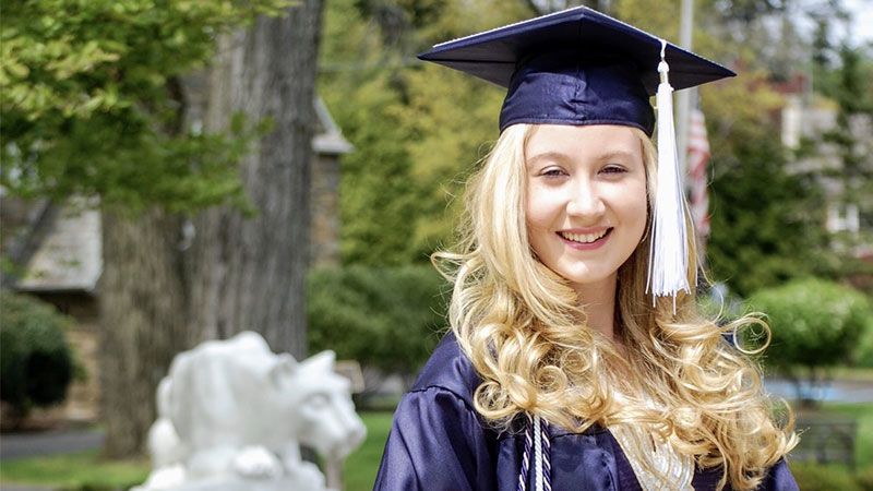 工程 Alyson Farkas