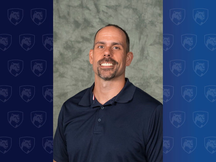 Portrait of 迈克尔Lavetsky